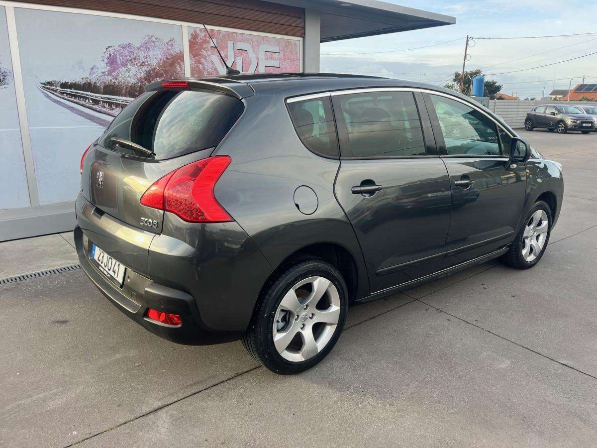 peugeot-3008-2010-diesel-1560cc