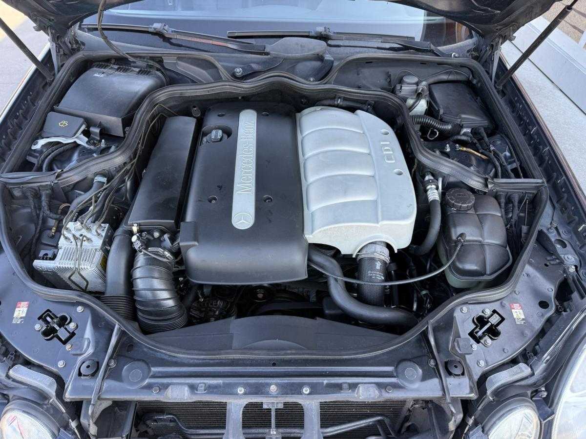 mercedes-benz-classe-e-2002-diesel-2148cc