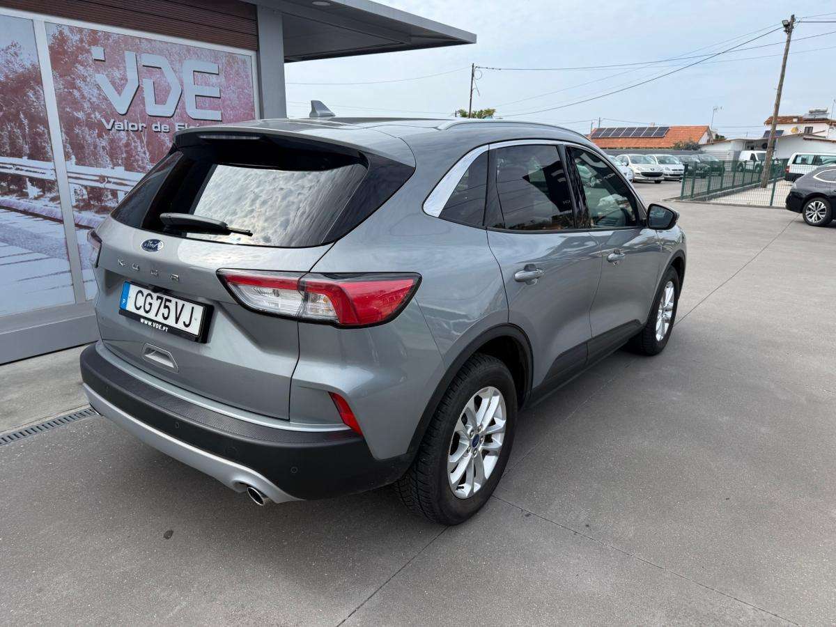 ford-kuga-2021-diesel-1499cc