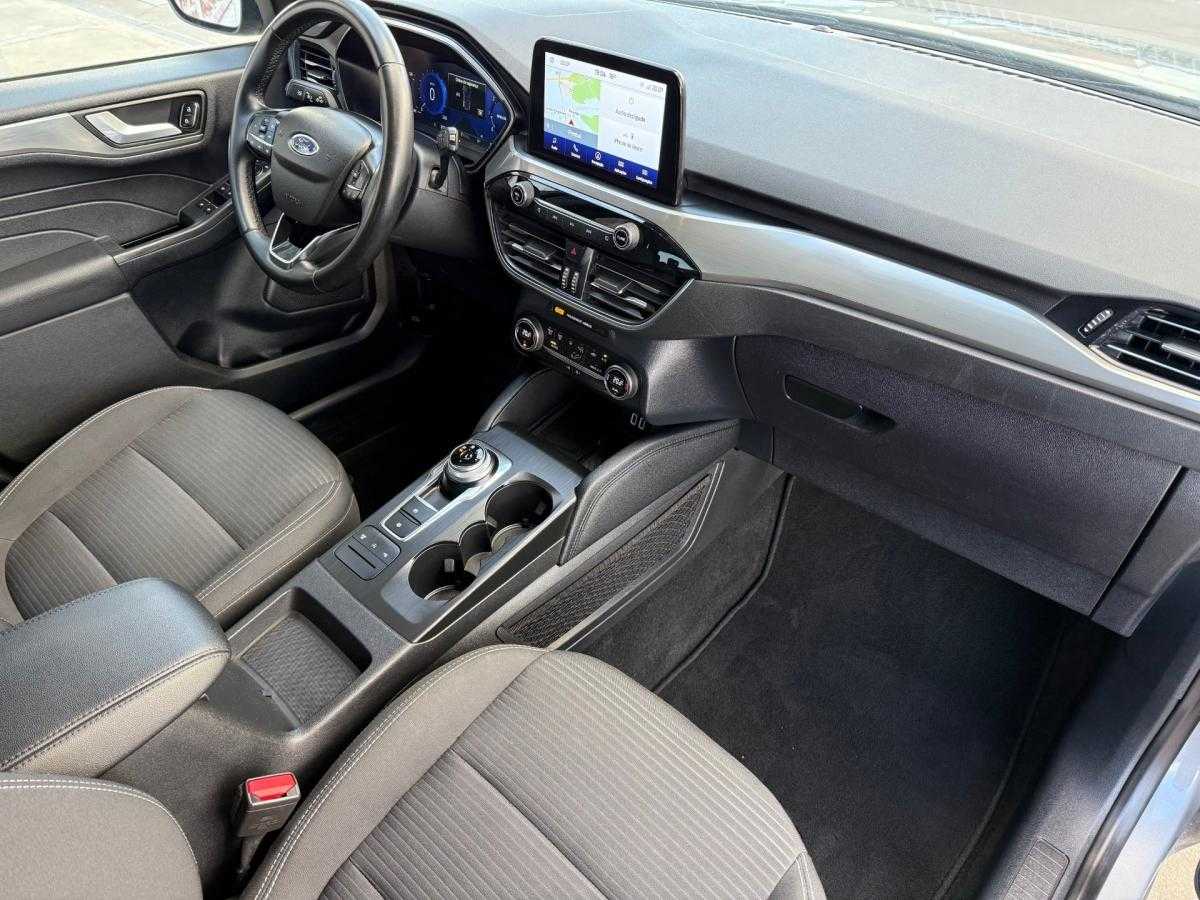 ford-kuga-2021-diesel-1499cc