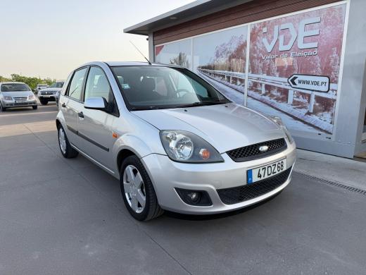 ford-fiesta-2007-gasolina-1242cc