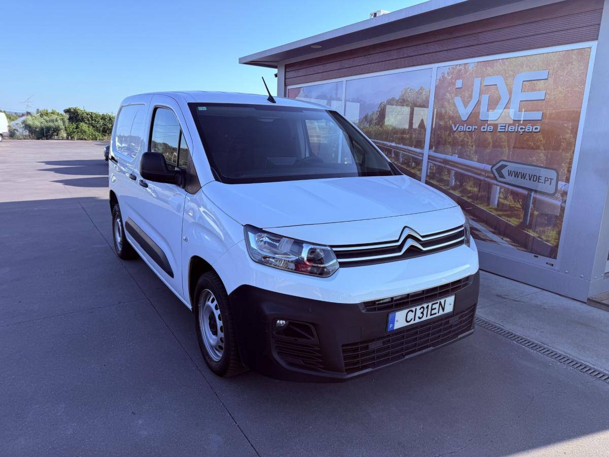 citroen-berlingo-2021-diesel-1499cc
