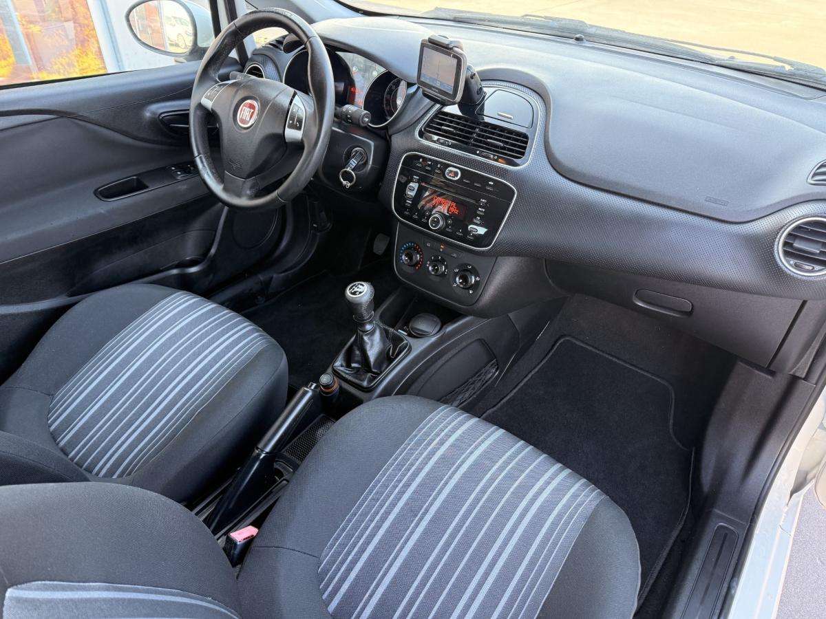 fiat-punto-2011-gasolina-1242cc