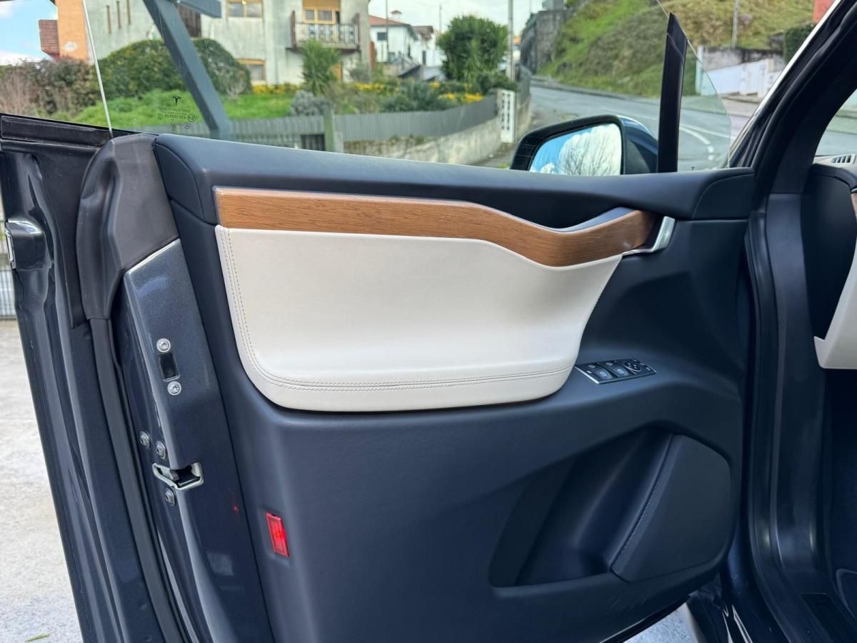 tesla-model-x-2020-eletrico-500cc