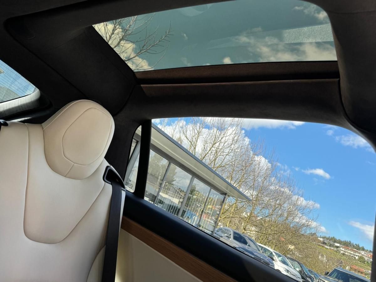 tesla-model-x-2020-eletrico-500cc