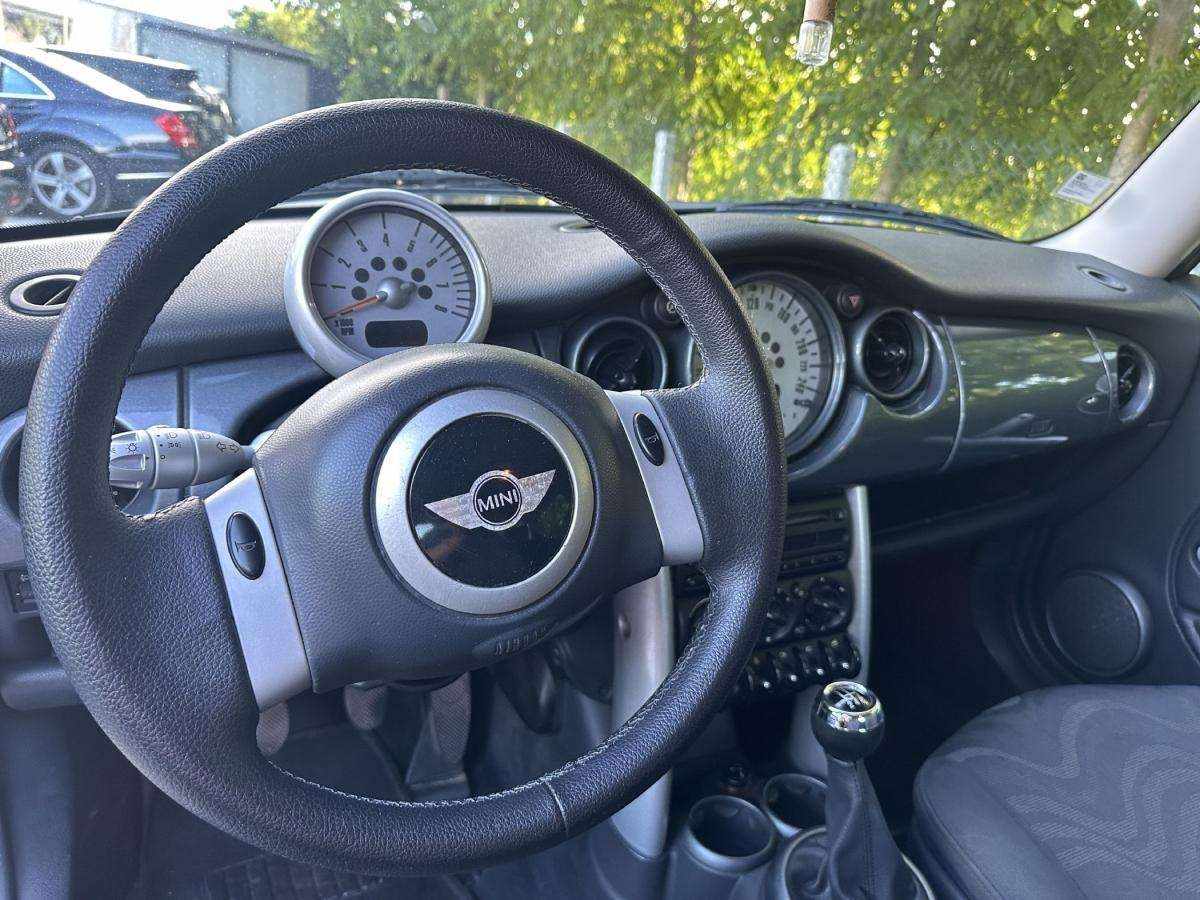 mini-one-2002-gasolina-1598cc