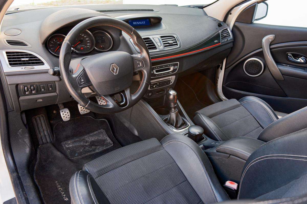 renault-megane-2012-diesel-1461cc