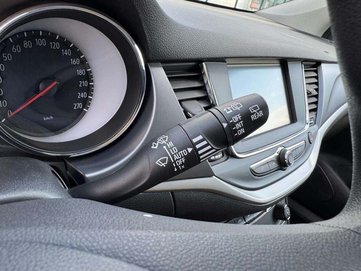 opel-astra-2020-gasolina-1199cc