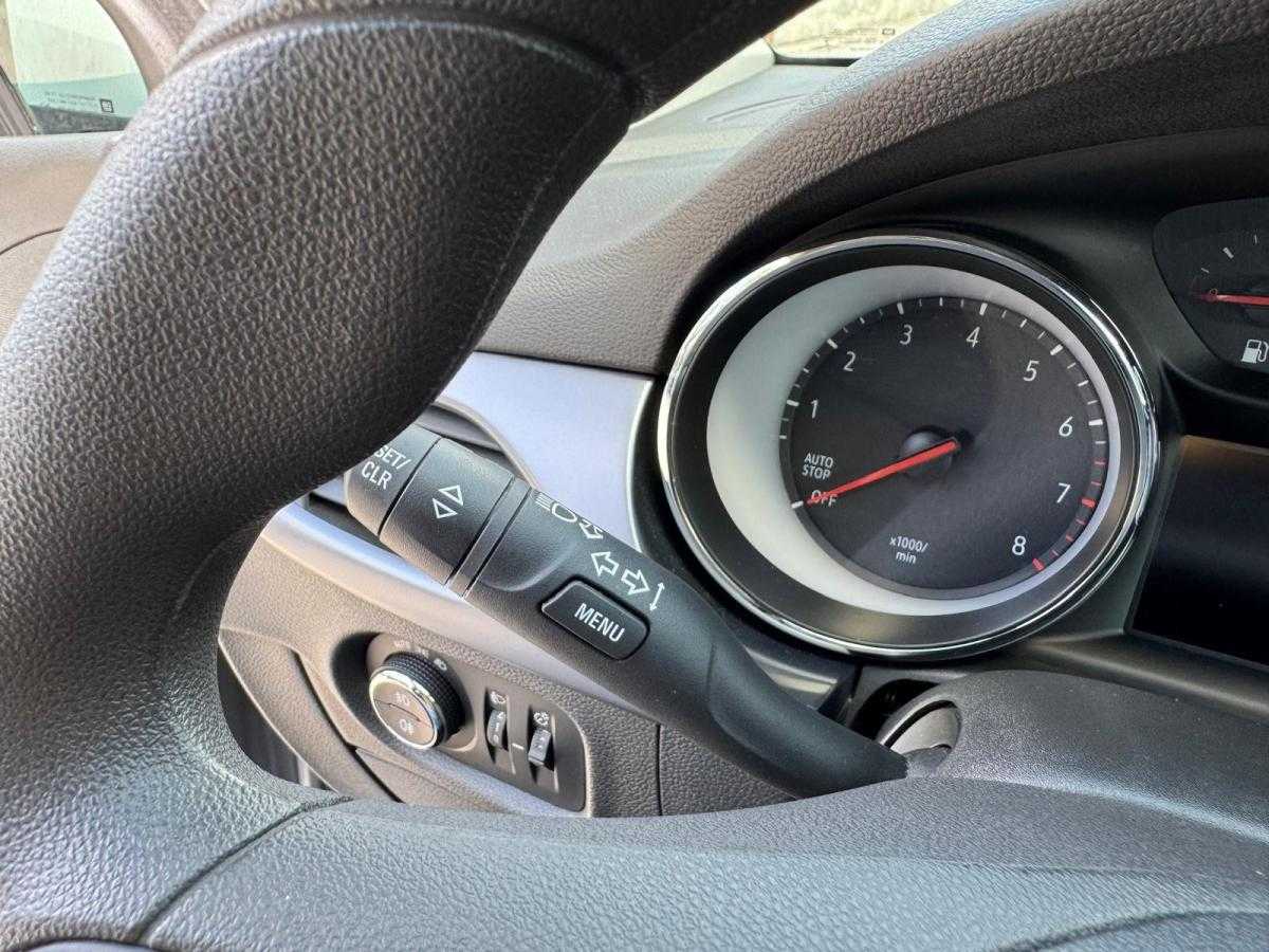 opel-astra-2020-gasolina-1199cc