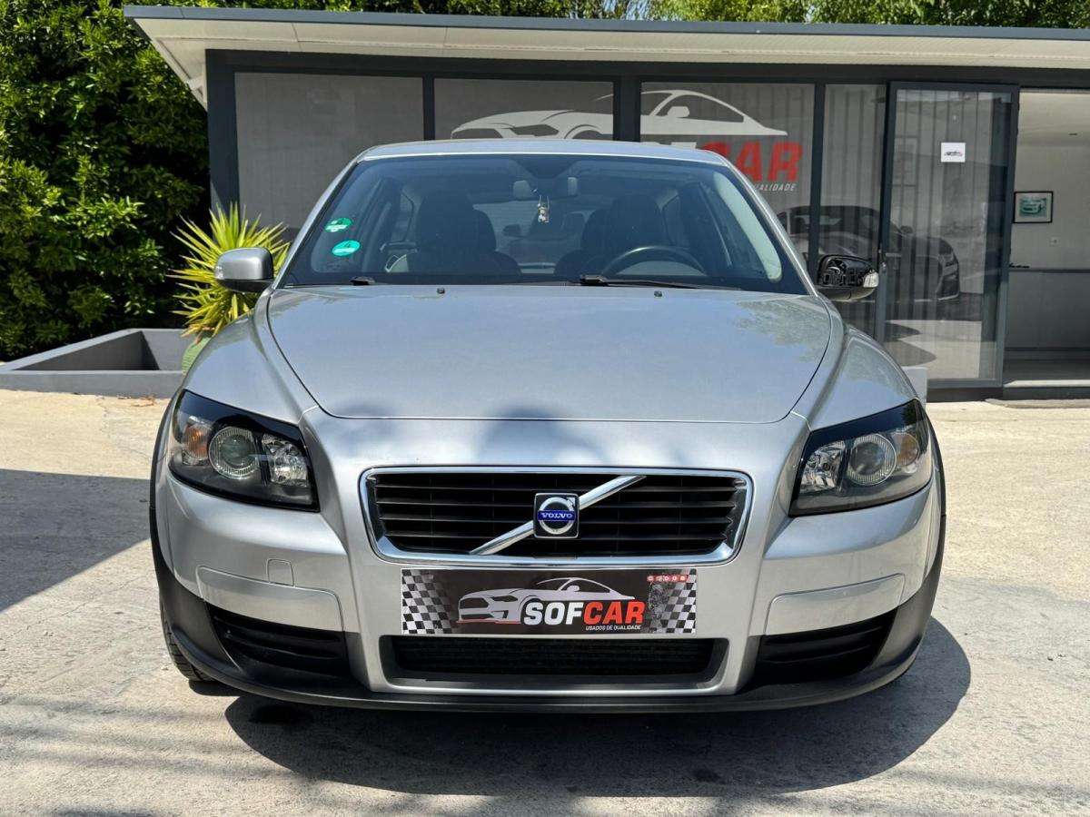 volvo-c30-2010-diesel-1560cc