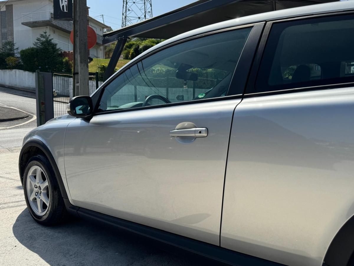 volvo-c30-2010-diesel-1560cc