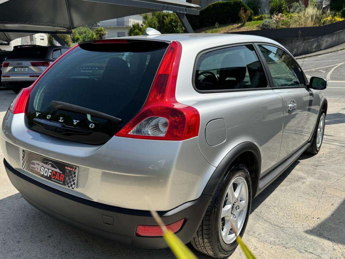 volvo-c30-2010-diesel-1560cc