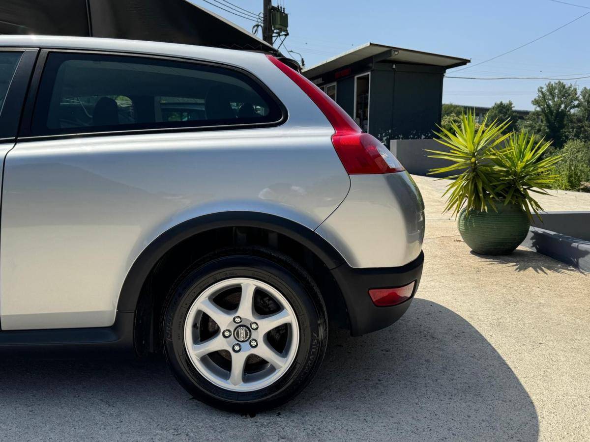volvo-c30-2010-diesel-1560cc
