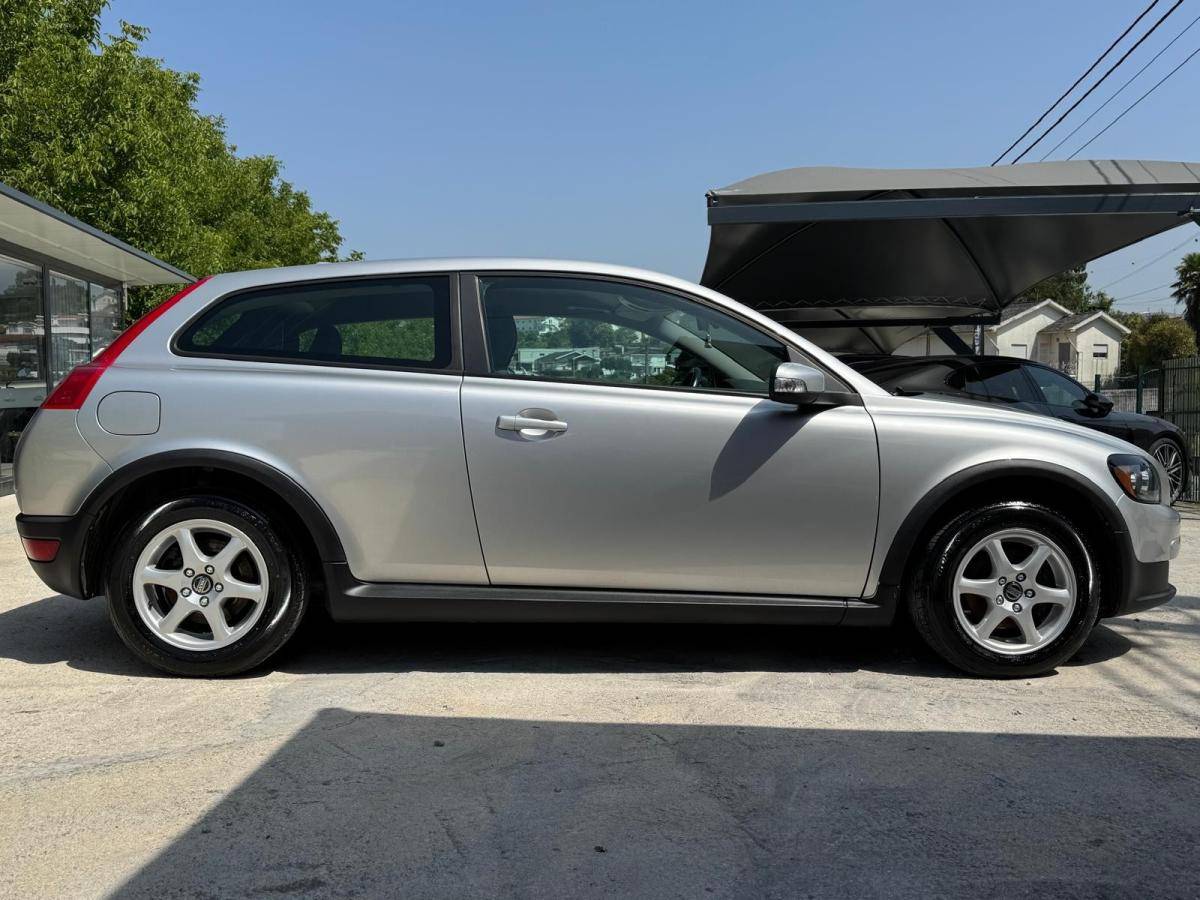 volvo-c30-2010-diesel-1560cc