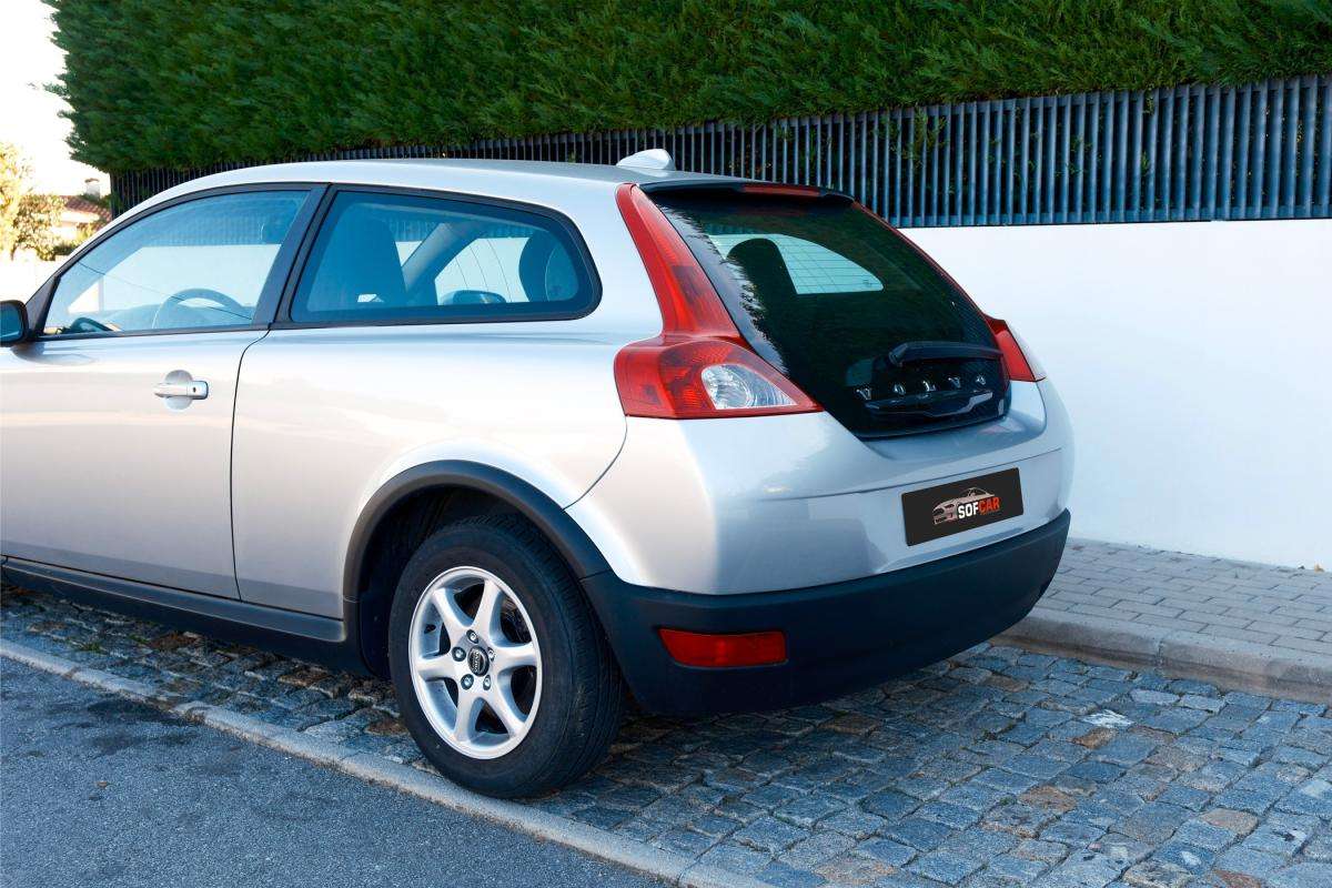 volvo-c30-2010-diesel-1560cc