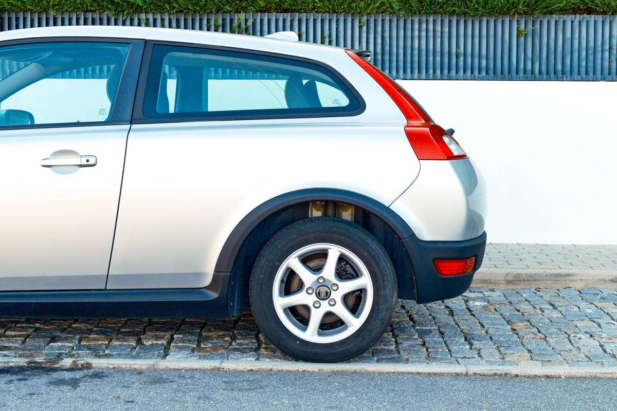 volvo-c30-2010-diesel-1560cc