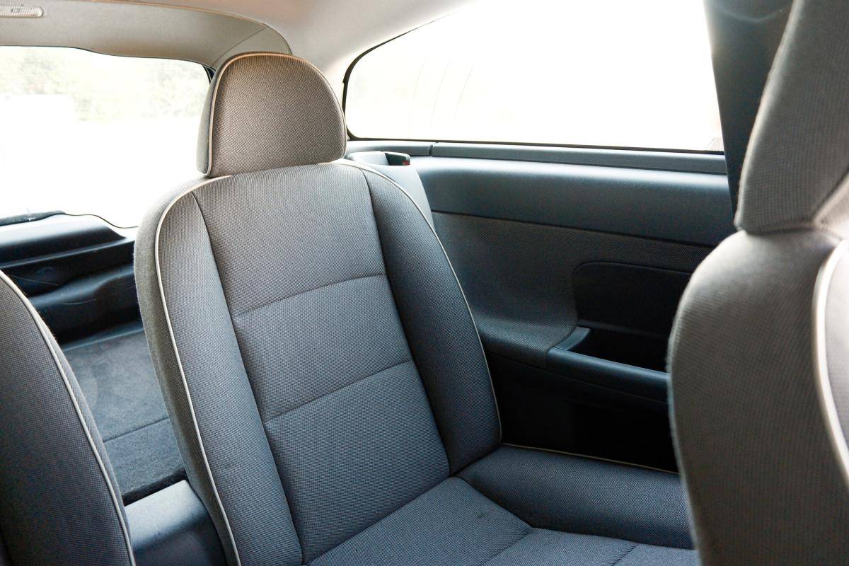 volvo-c30-2010-diesel-1560cc