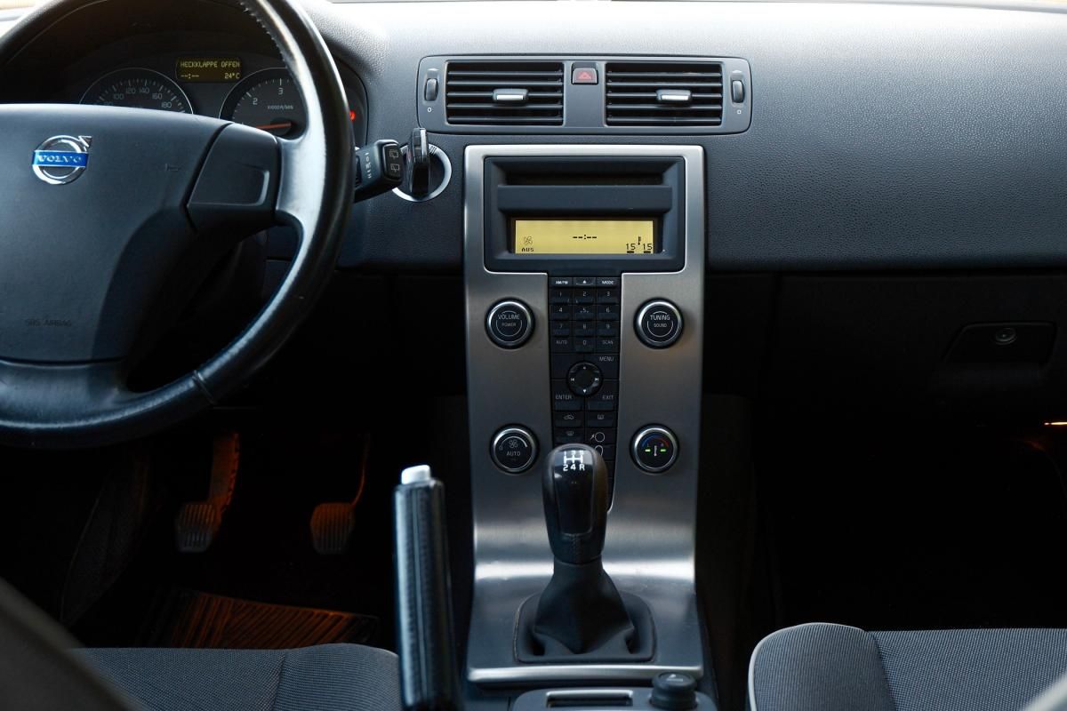 volvo-c30-2010-diesel-1560cc