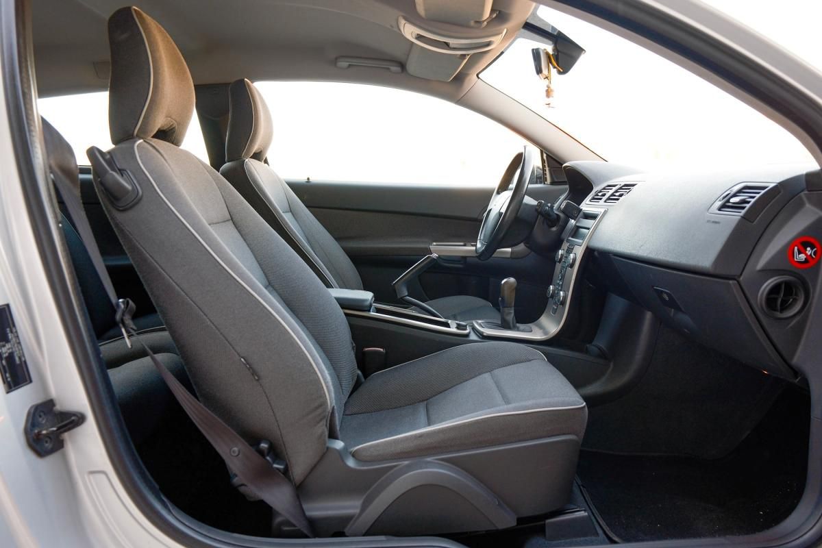 volvo-c30-2010-diesel-1560cc