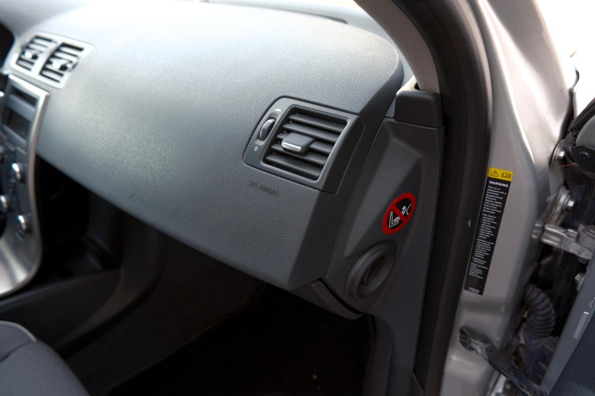 volvo-c30-2010-diesel-1560cc