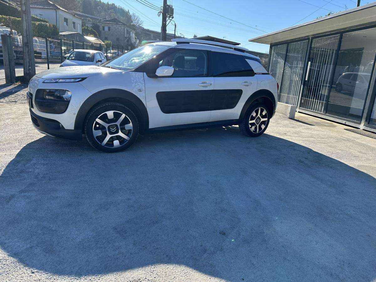 citroen-c4-cactus-2016-gasolina-1199cc