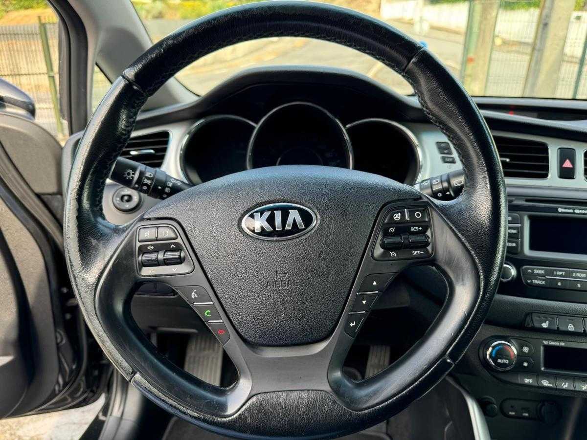 kia-ceed-2014-diesel-1582cc