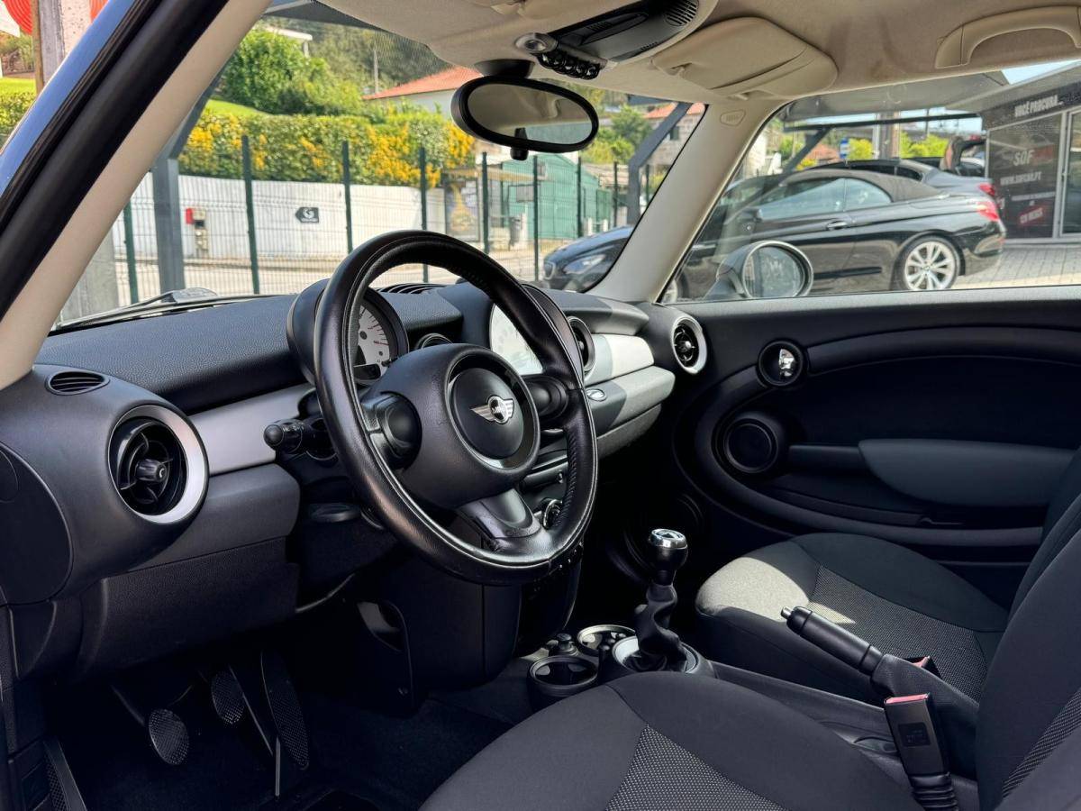 mini-cooper-2010-gasolina-1598cc