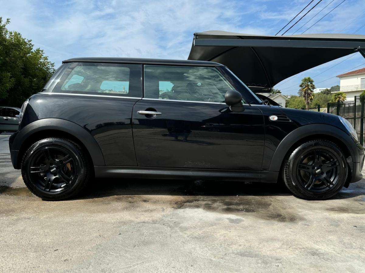 mini-cooper-2010-gasolina-1598cc