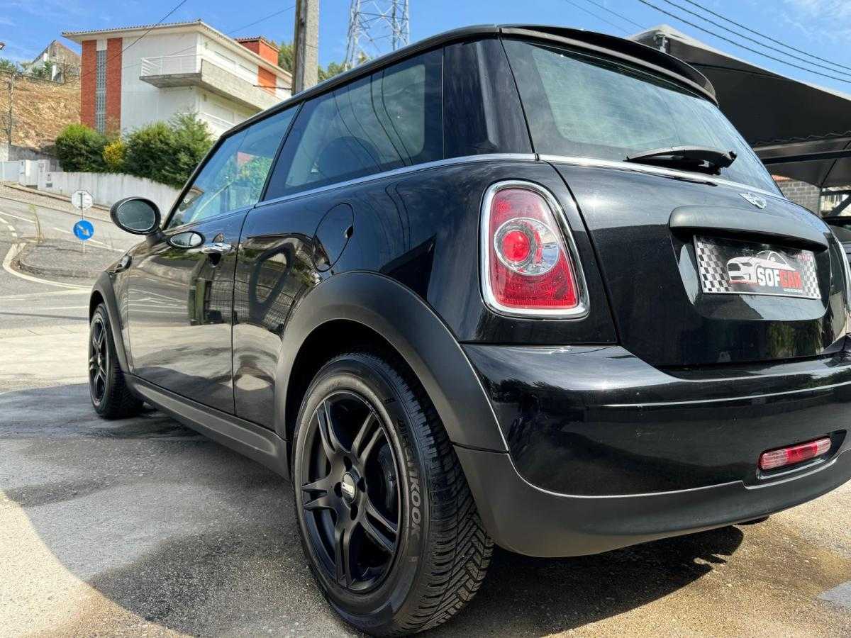 mini-cooper-2010-gasolina-1598cc