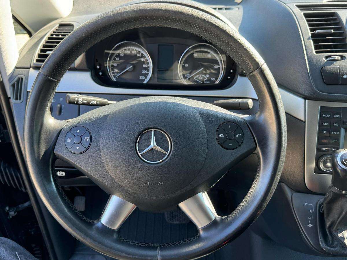 mercedes-benz-vito-2011-diesel-2987cc