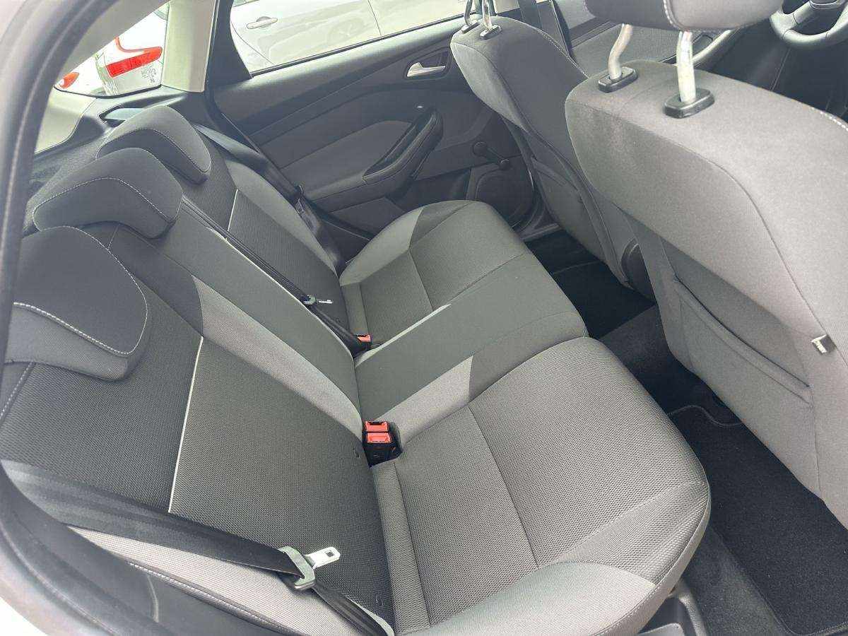 ford-focus-2014-gasolina-998cc