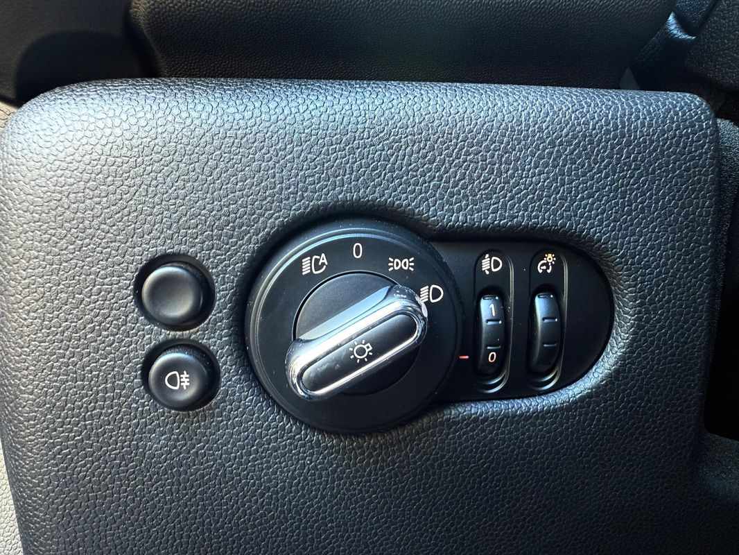 mini-one-2019-diesel-1496cc