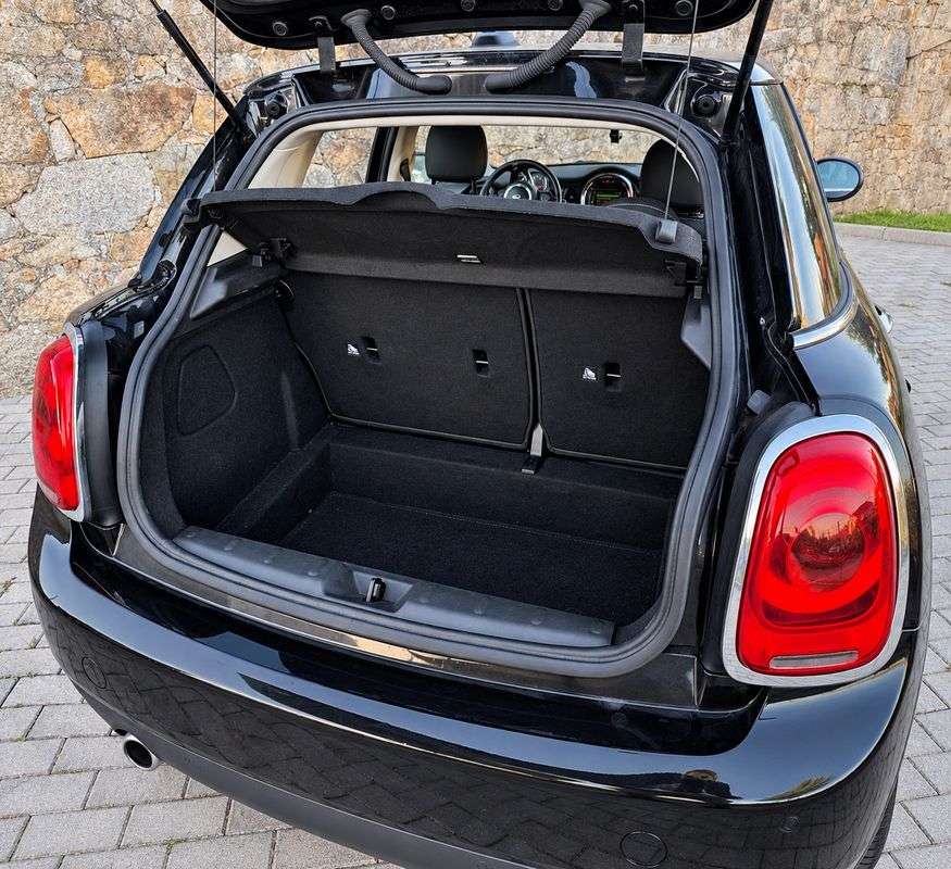 mini-cooper-2019-diesel-1496cc