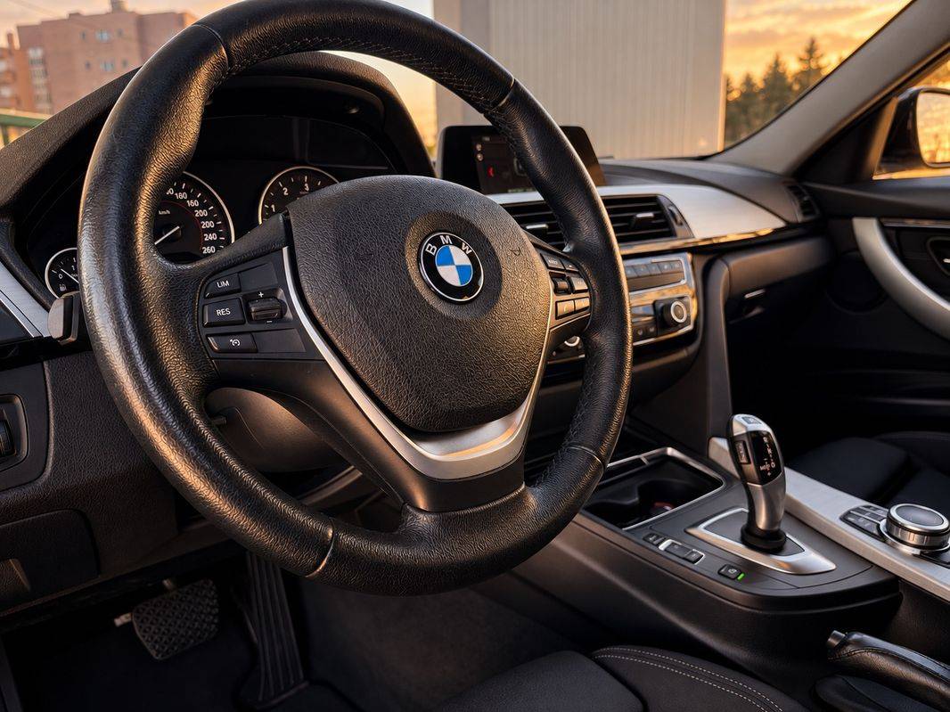bmw-serie-3-2018-diesel-1995cc