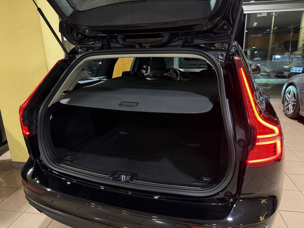 volvo-v60-2020-diesel-1969cc