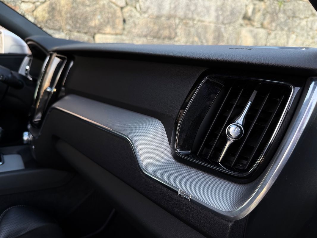 volvo-xc60-2018-diesel-1969cc