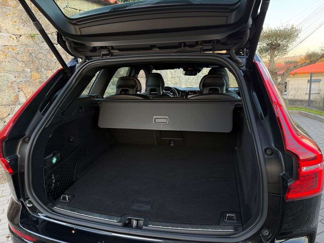 volvo-xc60-2018-diesel-1969cc