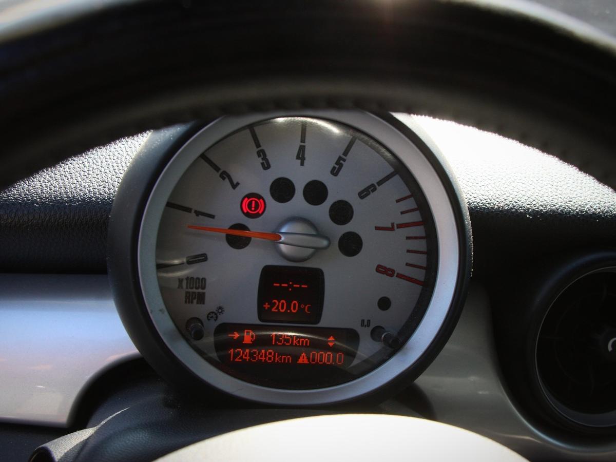 mini-cooper-2008-gasolina-1598cc