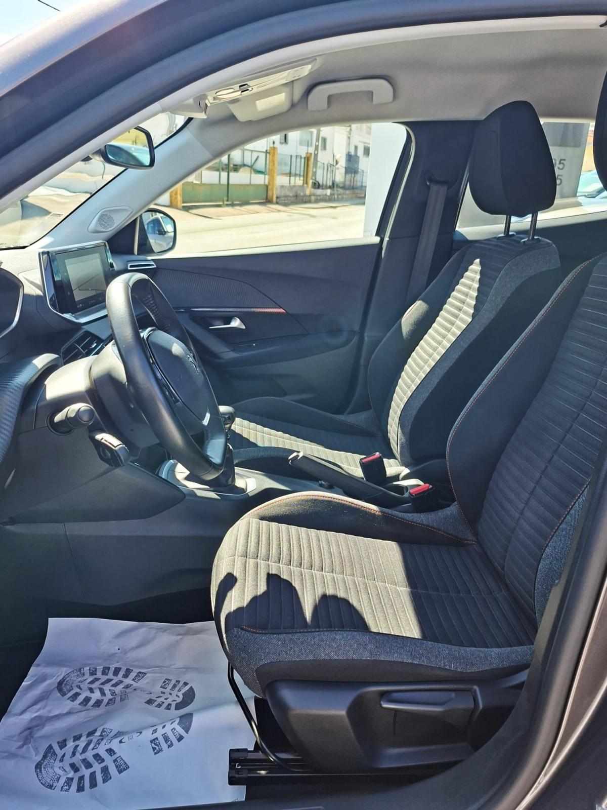 peugeot-2008-2022-diesel-1499cc
