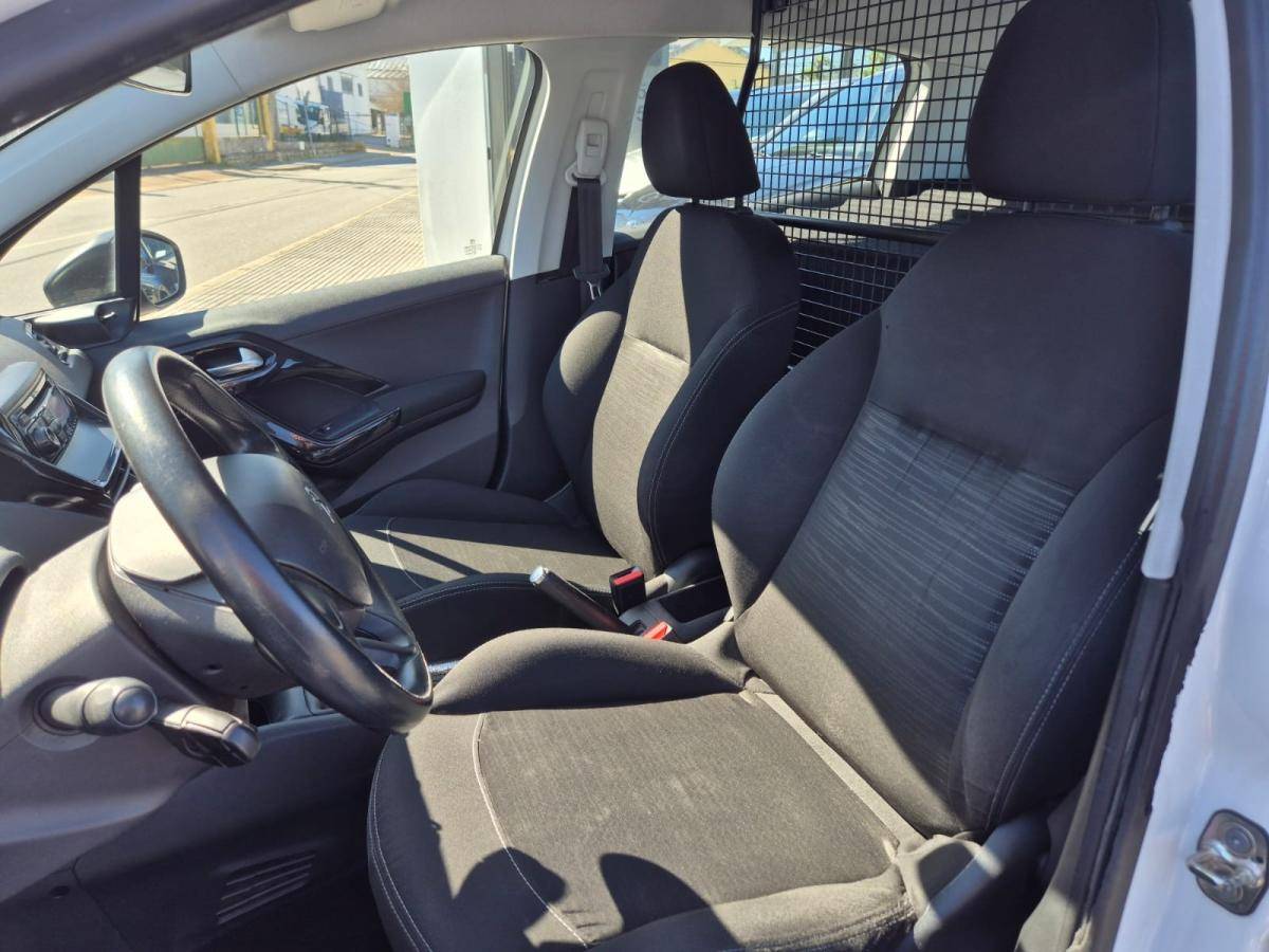 peugeot-208-2013-diesel-1398cc