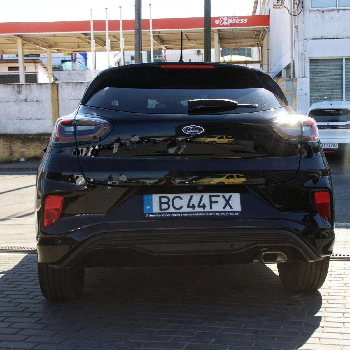ford-puma-2023-hibrido-a-gasolina-999cc