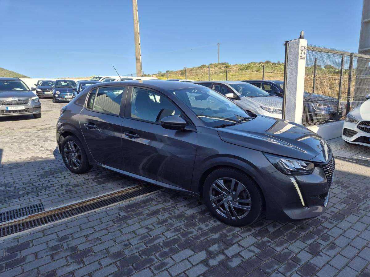 peugeot-208-2021-diesel-1499cc