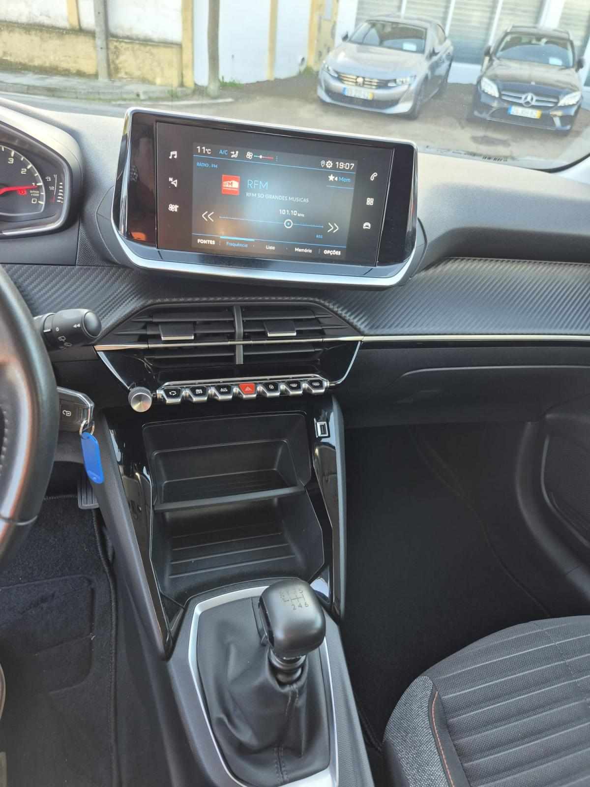 peugeot-208-2021-diesel-1499cc