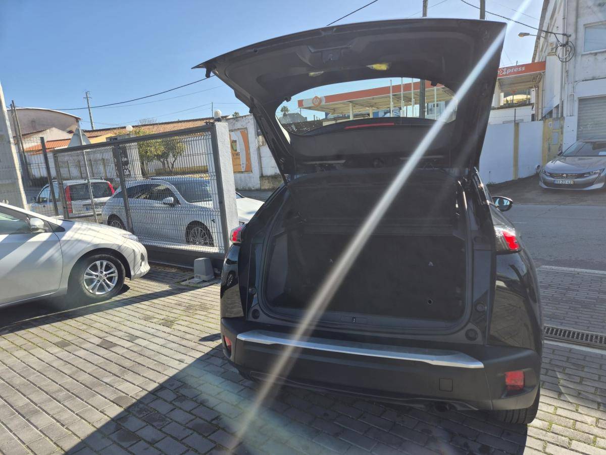 peugeot-2008-2020-gasolina-1199cc