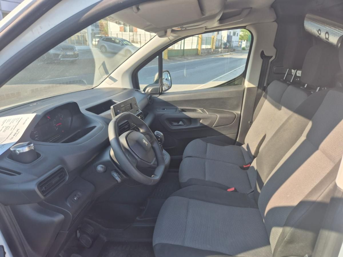 peugeot-partner-2019-diesel-1499cc