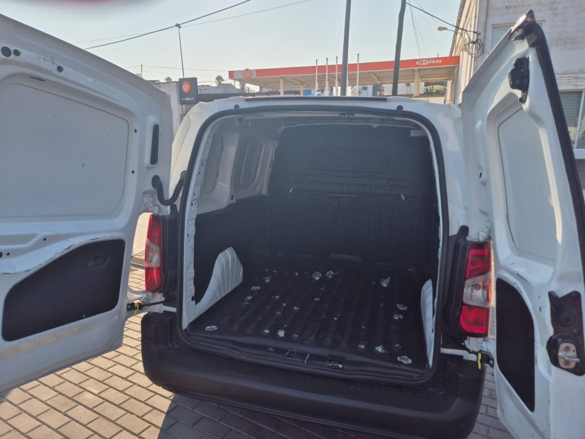 peugeot-partner-2019-diesel-1499cc