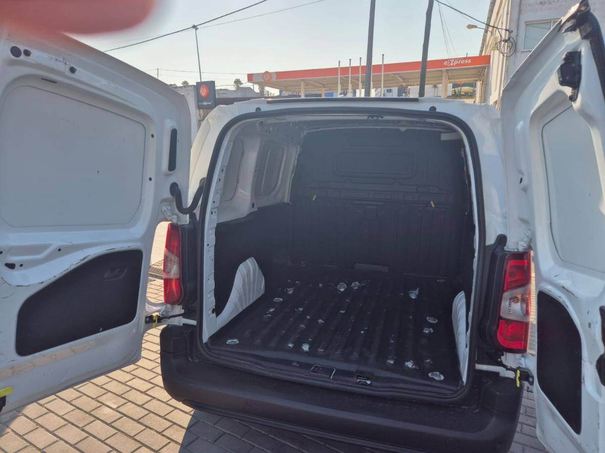 peugeot-partner-2019-diesel-1499cc