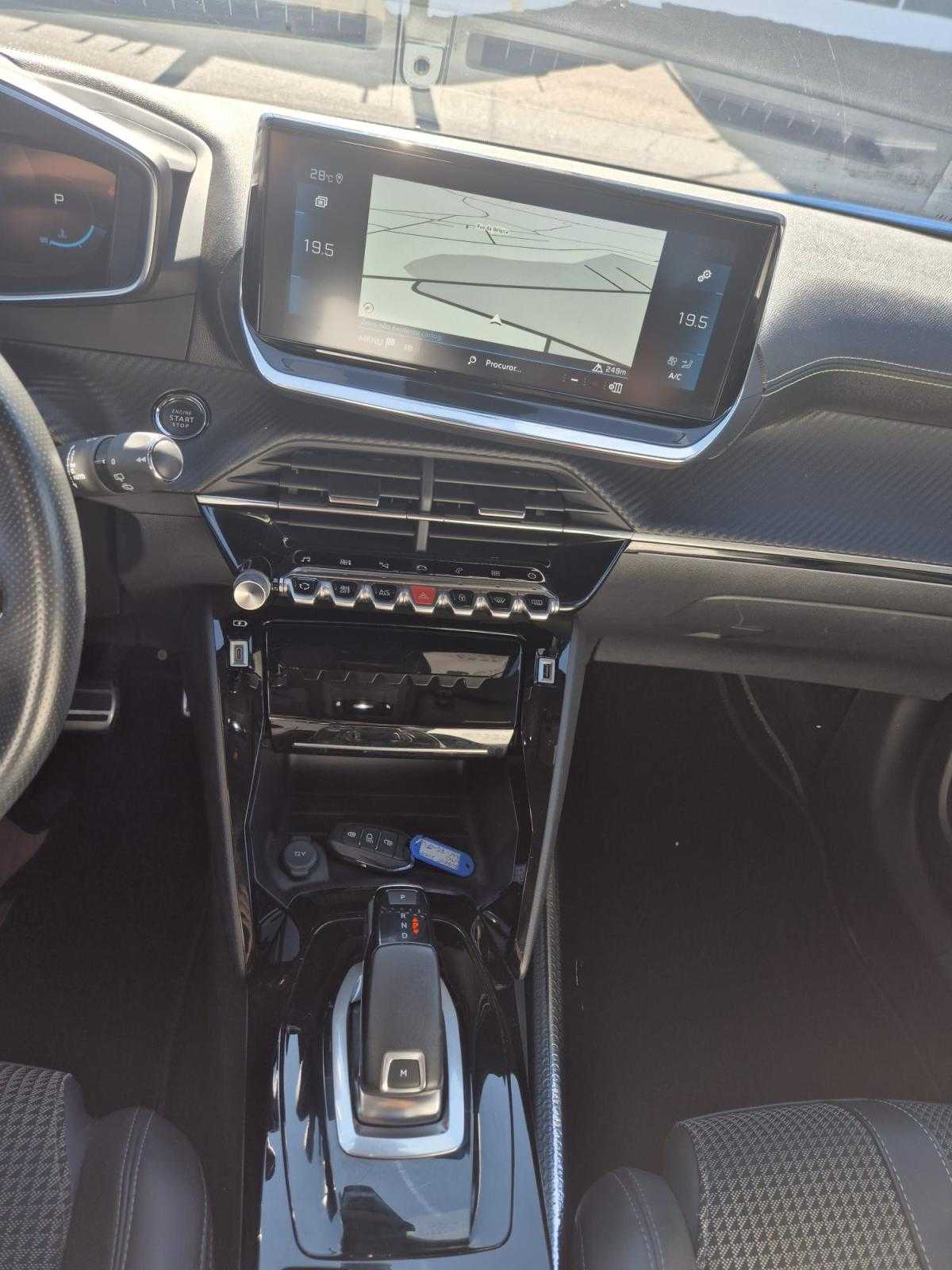 peugeot-2008-2022-gasolina-1199cc
