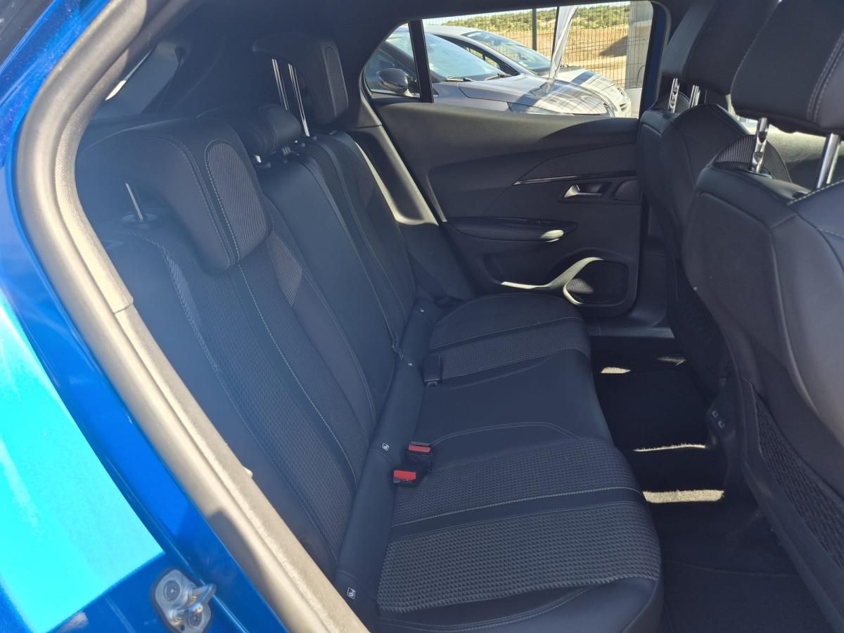 peugeot-2008-2022-gasolina-1199cc