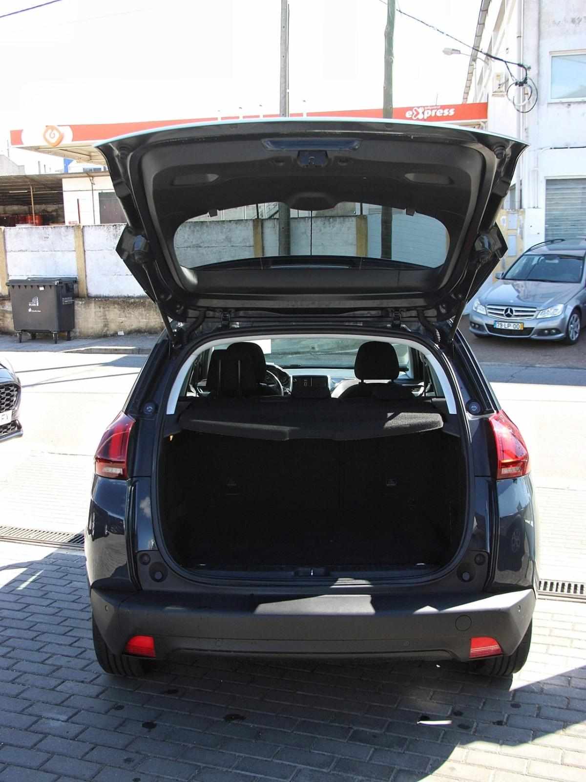 peugeot-2008-2018-gasolina-1199cc